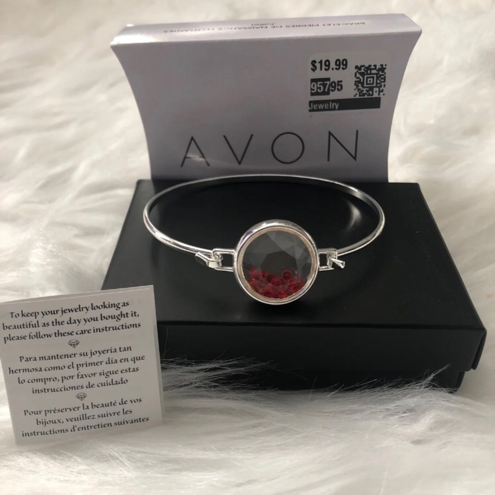 Shaky Birthstone Bracelet Stone